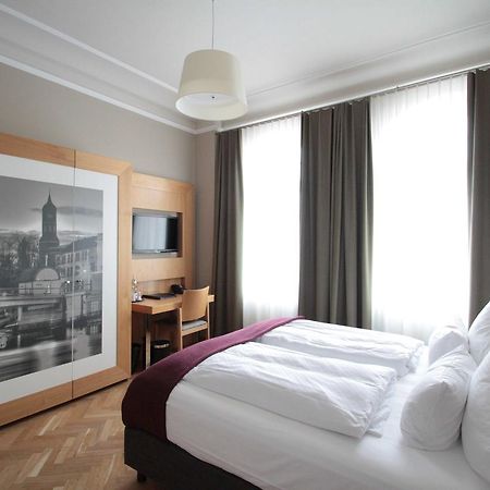 Hotel Am Molkenmarkt Brandenburg  Bagian luar foto