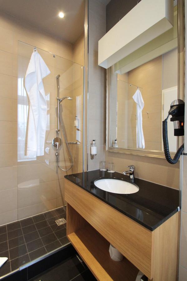 Hotel Am Molkenmarkt Brandenburg  Bagian luar foto