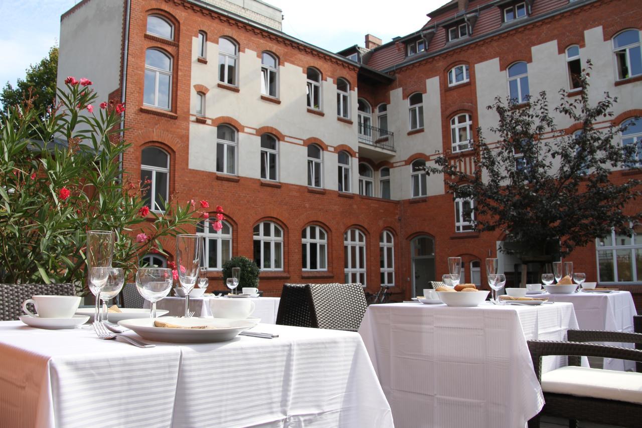 Hotel Am Molkenmarkt Brandenburg  Bagian luar foto
