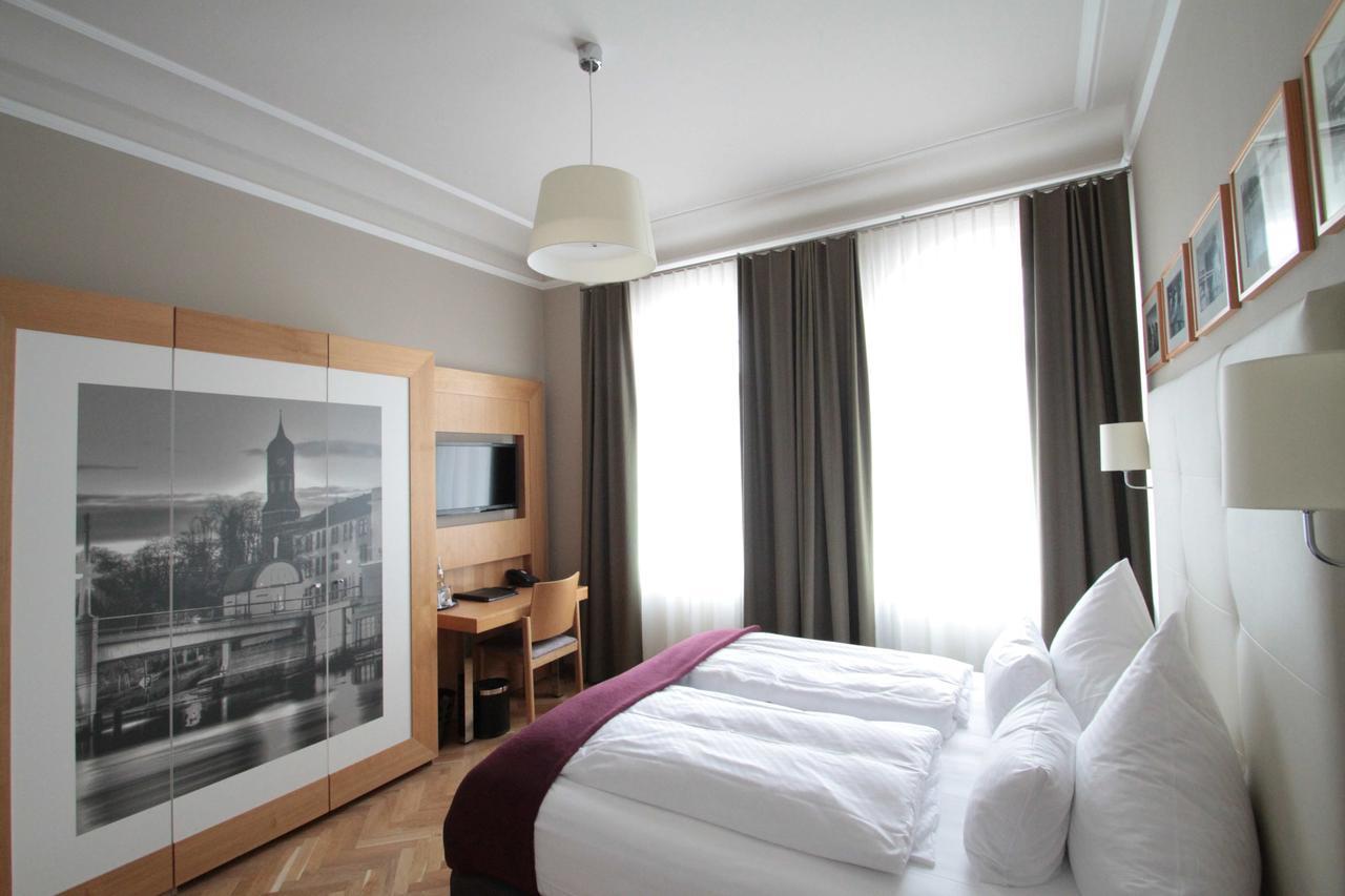 Hotel Am Molkenmarkt Brandenburg  Bagian luar foto