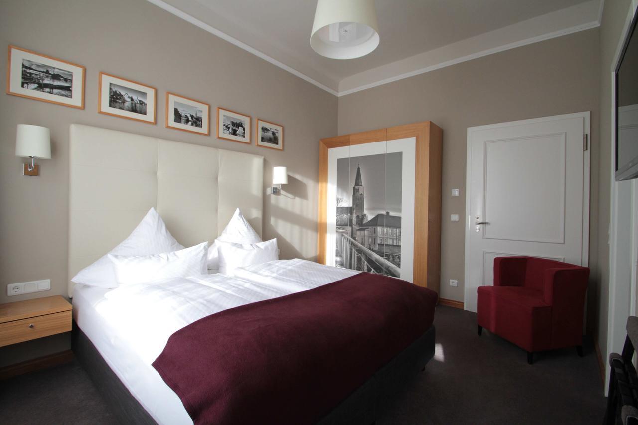 Hotel Am Molkenmarkt Brandenburg  Bagian luar foto